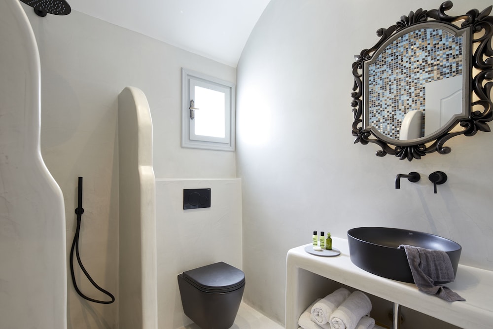 Executive Suite, Hot Tub (Outdoor) - Photo 19