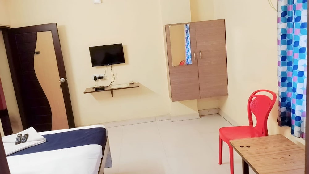 Deluxe Double Room, City View photo 3