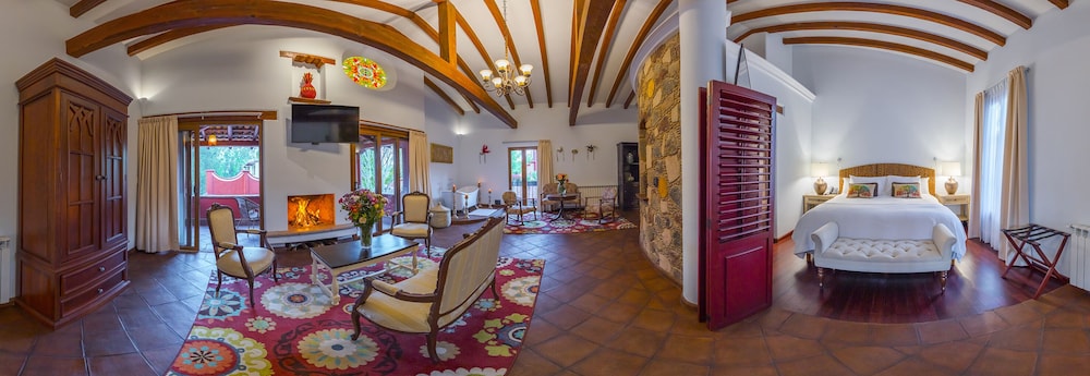 Presidential Suite (Master Suite)
