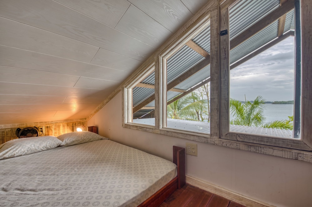Triple Room, Sea View photo 2