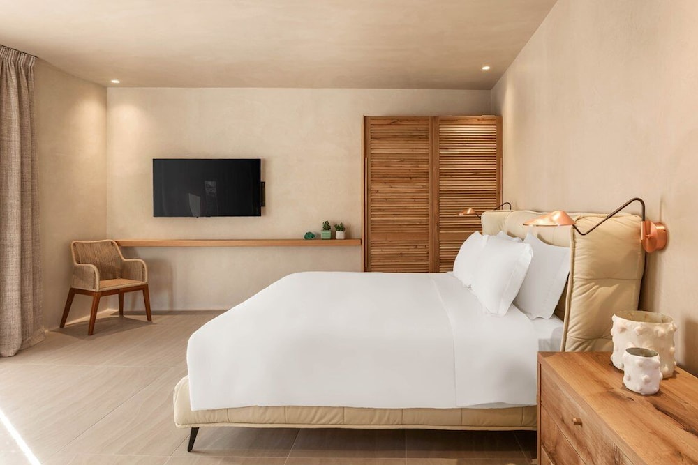 Deluxe Suite (Gialos)
