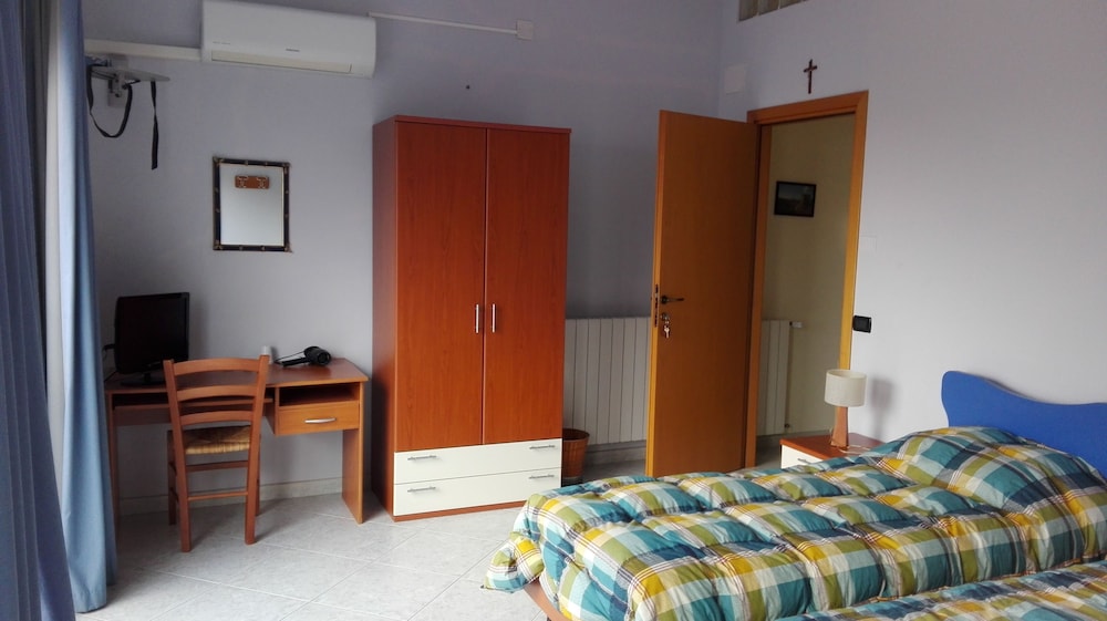 Panoramic Double Room photo 3