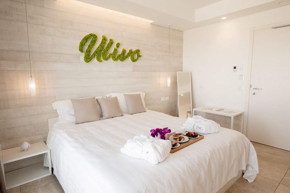The 35 Exclusive Room - Photo 4