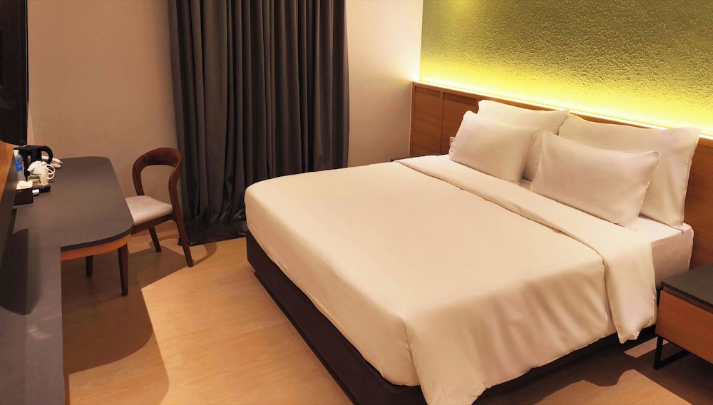 Deluxe Double Room, 1 Bedroom, City View