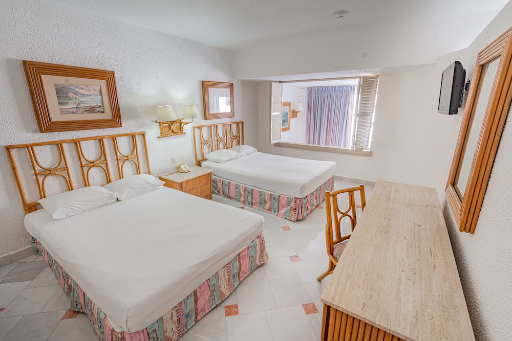 Estandar Suite photo 2