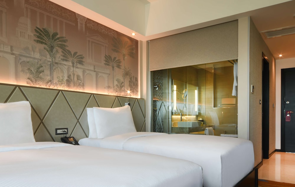 Room, 2 Twin Beds, Accessible - Photo 1