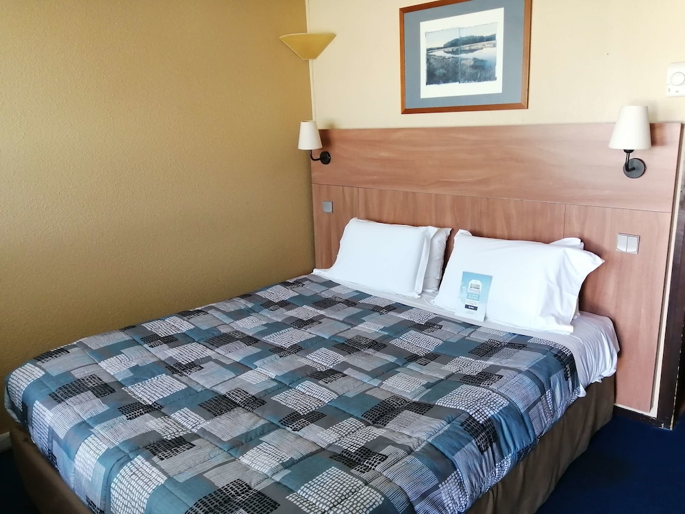 Standard Room, 1 Double Bed - Photo 1