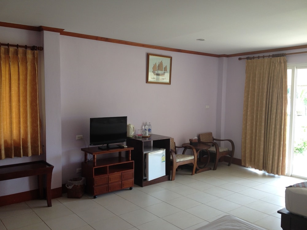 Superior Double Room, Beachfront photo 3
