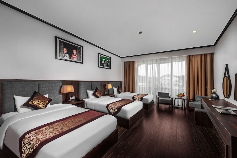 Deluxe Triple Room