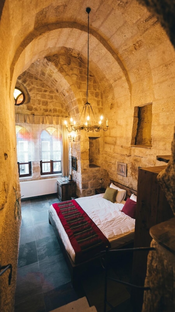 Deluxe Room - Photo 1