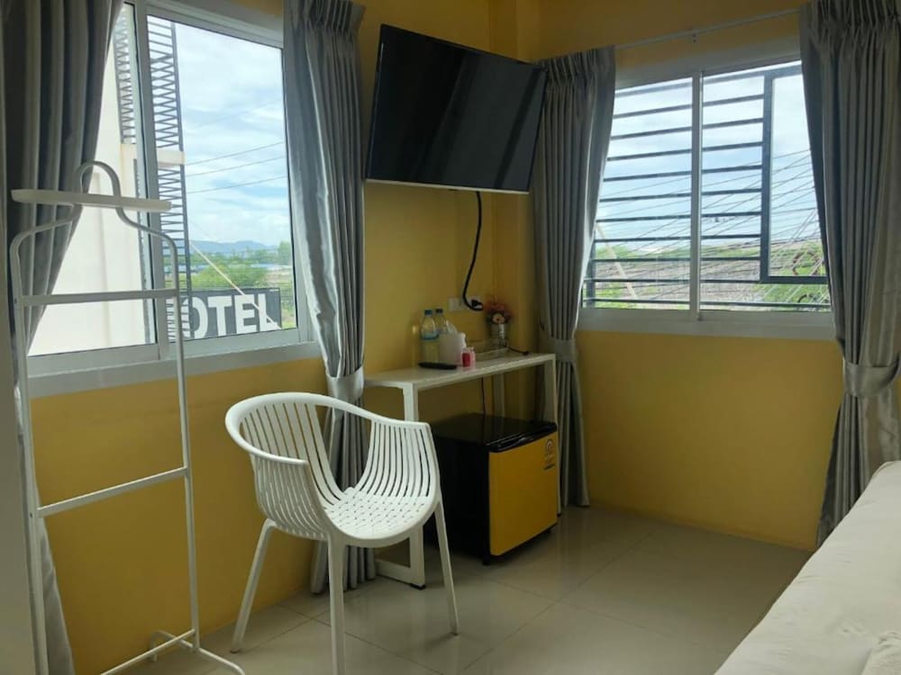 Standard Double Room with Balcony photo 3
