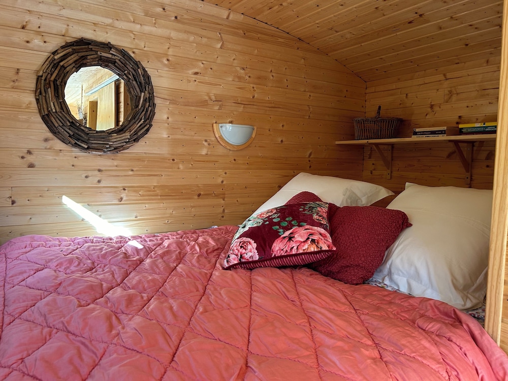 Superior Double Room, Garden View