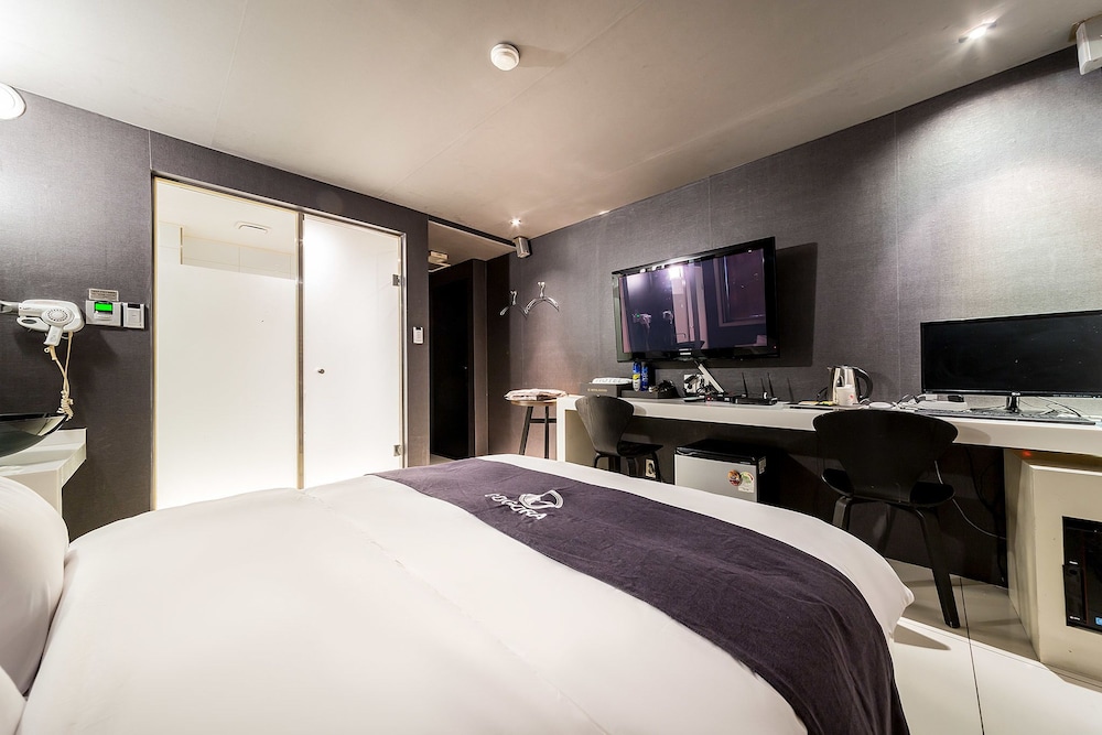 Deluxe Room, Bathtub