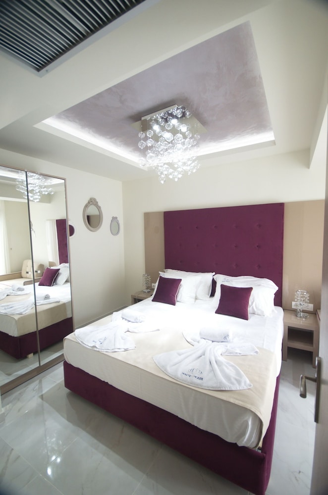 Deluxe Villa, 5 Bedrooms, Private Pool photo 1