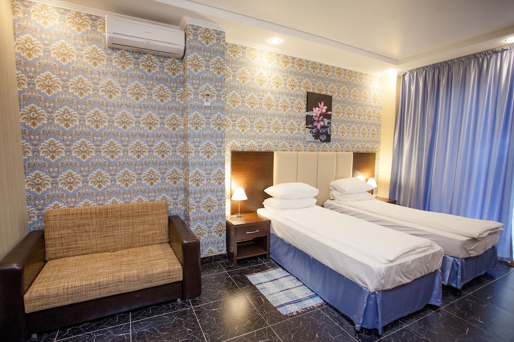 Luxury Quadruple Room photo 3