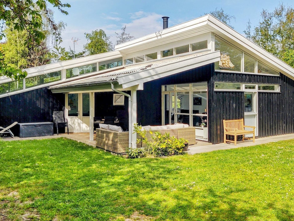 House photo 1