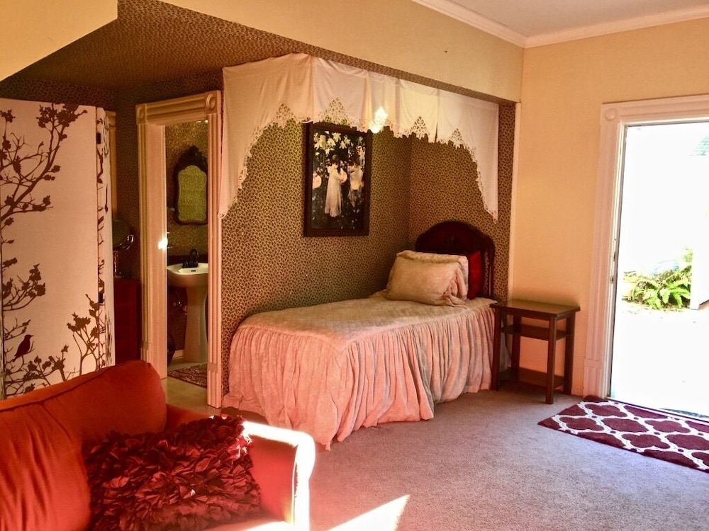 Superior Suite, Ensuite (Fountain Suite) photo 3