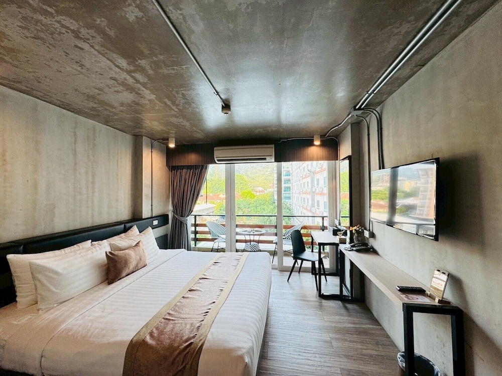 Premier Room