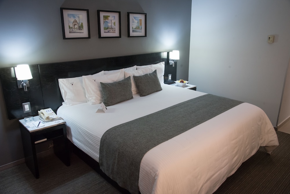 Superior Room, 1 King Bed - Photo 14
