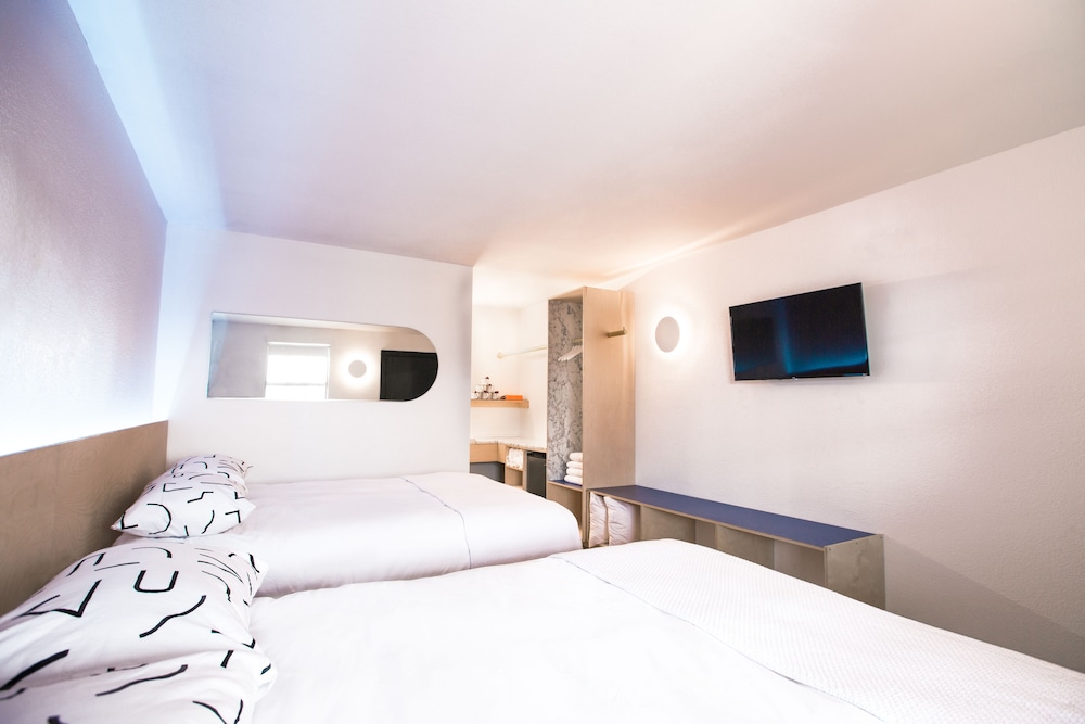 Room, 2 Queen Beds