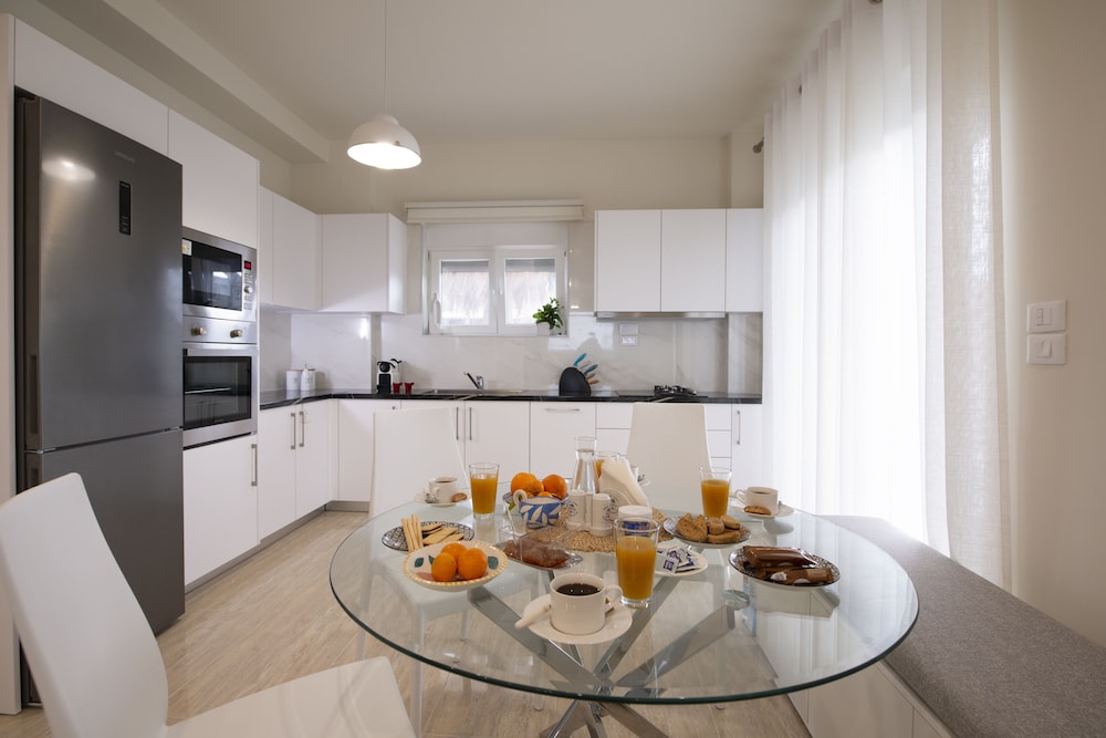 Grand Villa photo 2