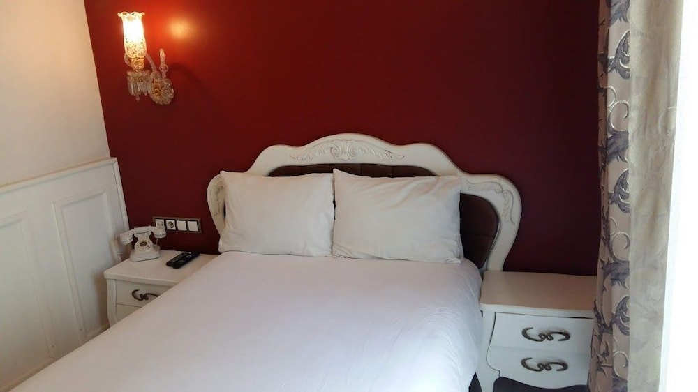 Standard Double Room Single Use photo 1