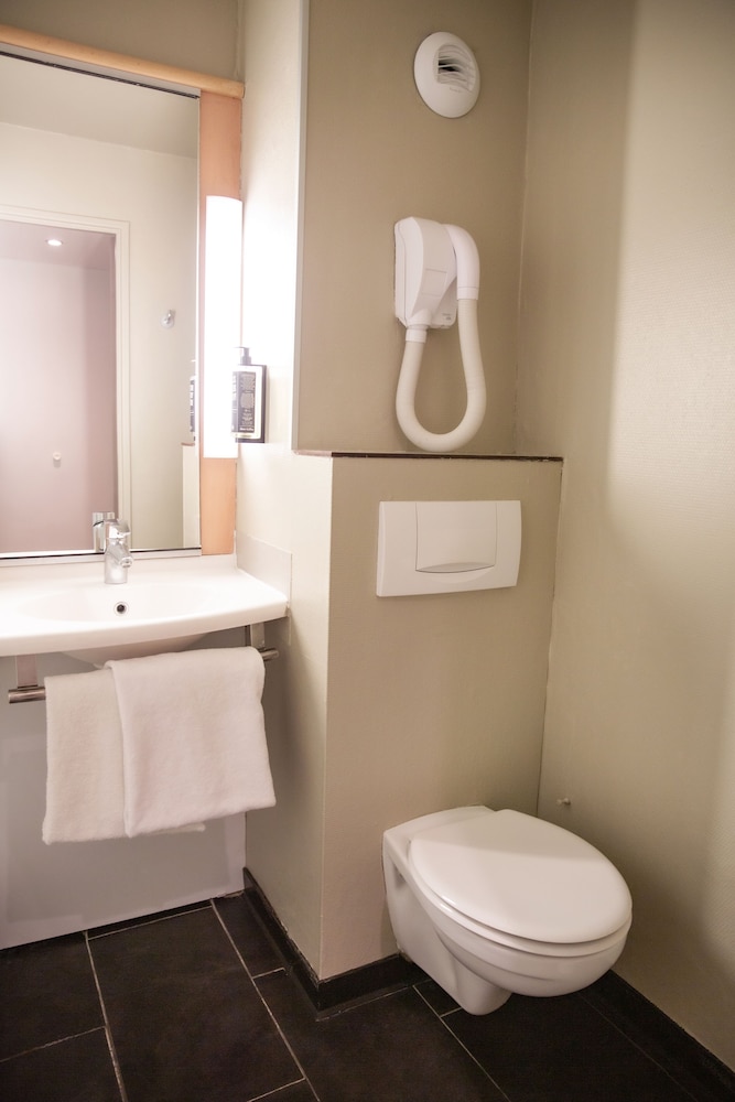 Standard Double Room, 1 Double Bed - Photo 3