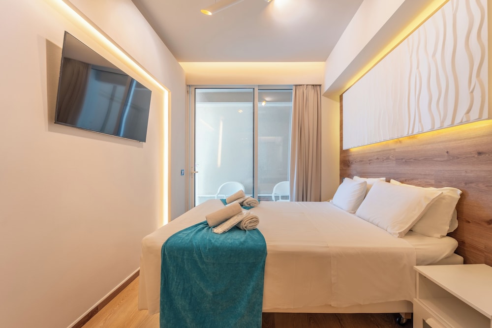 Balcony Room (No View)