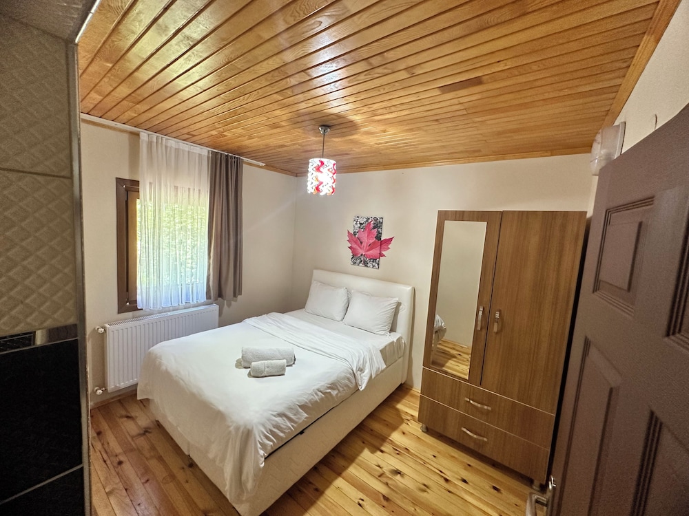 Royal Apartment