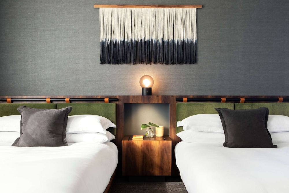 Room, 2 Queen Beds, Accessible (Preferred) - Photo 2