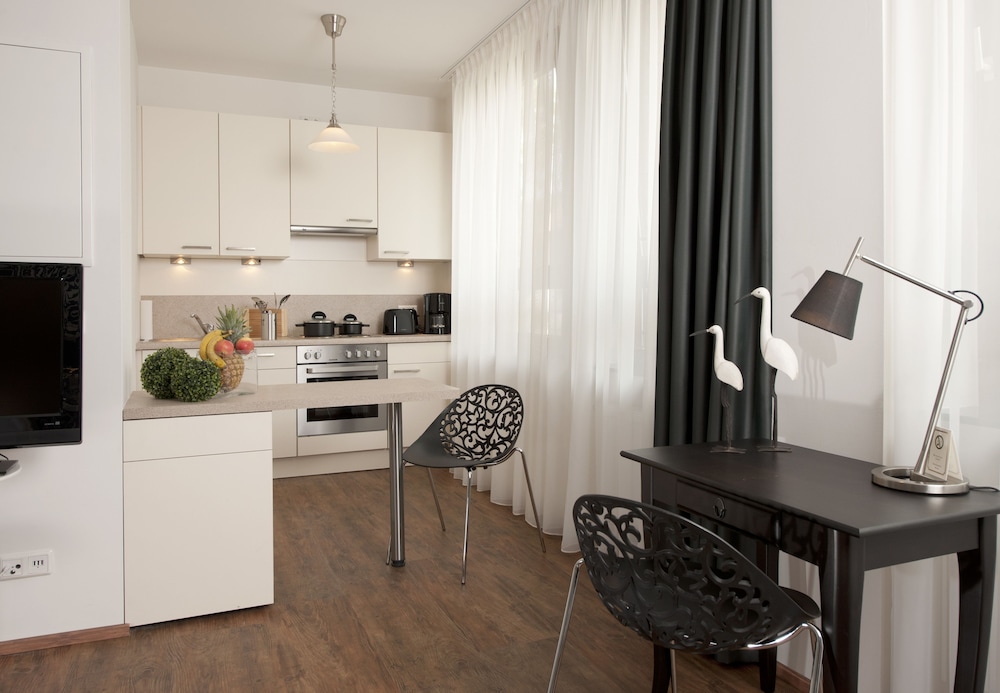 Apartment - Photo 9