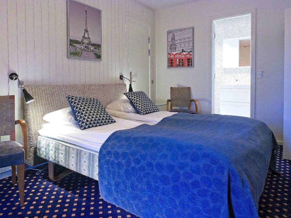 Economy Room (Motel) - Photo 2