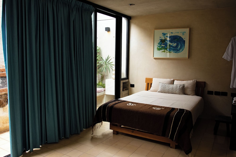 Deluxe Double Room, 1 Queen Bed, Patio photo 1
