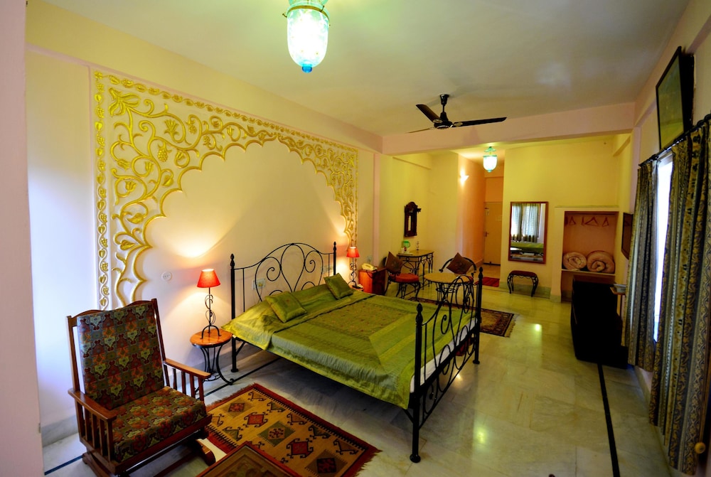 Deluxe Double or Twin Room, 1 Bedroom, Air conditioning, Garden View photo 2