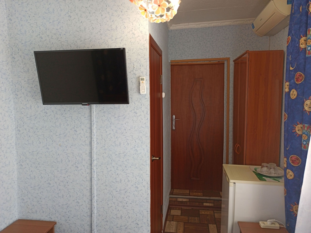 Basic Twin Room photo 2