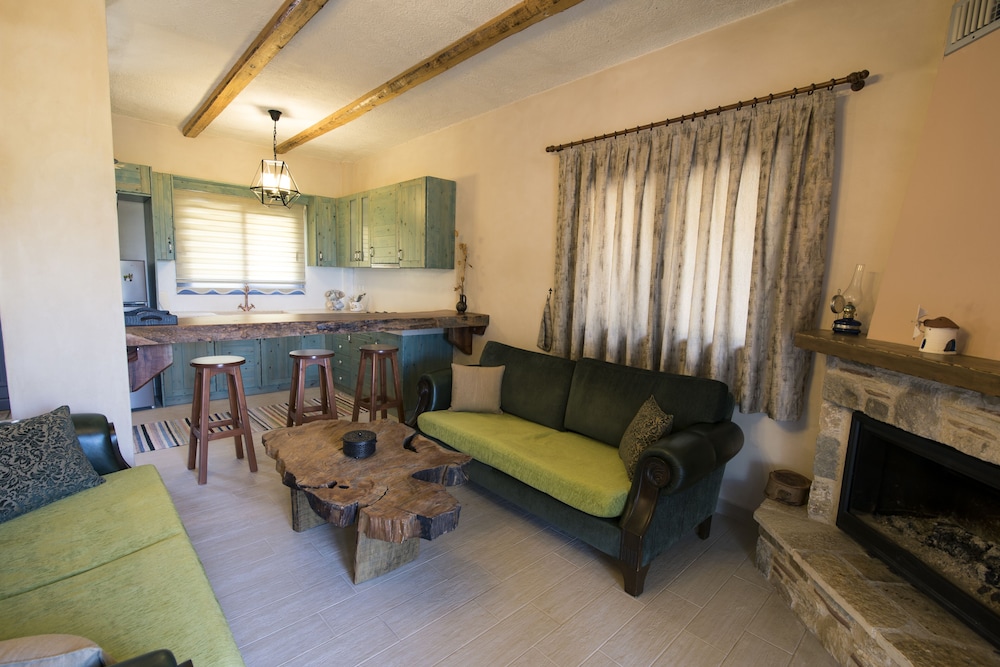 Gallery Villa photo 2