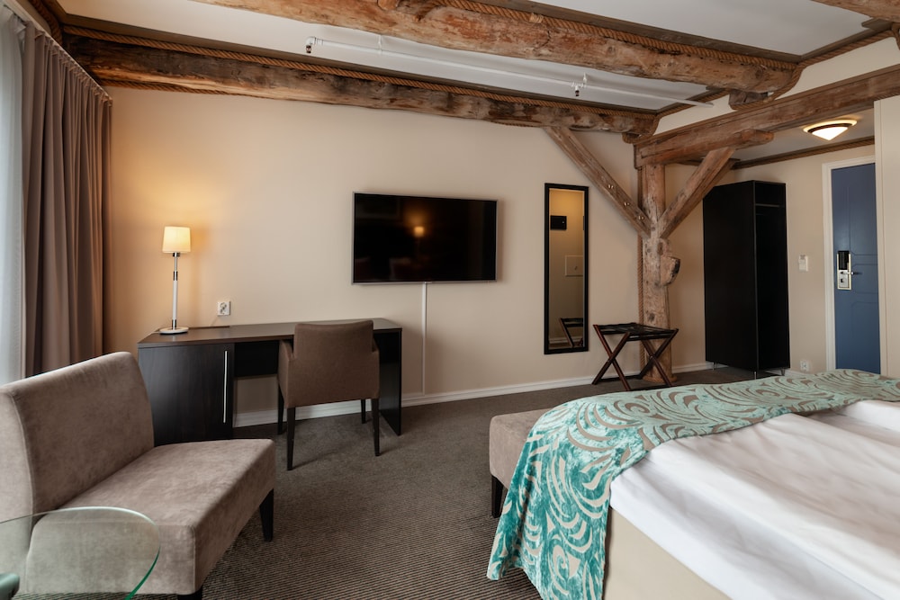 Superior Room, 1 Double Bed, Non Smoking - Photo 3