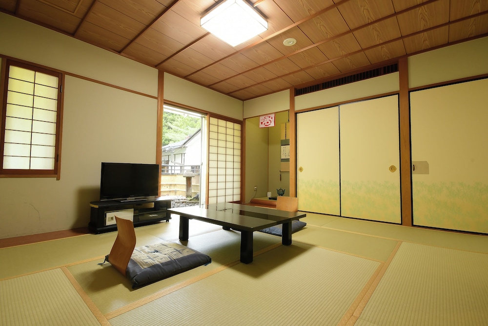 Superior Room, Non Smoking, Garden View photo 2