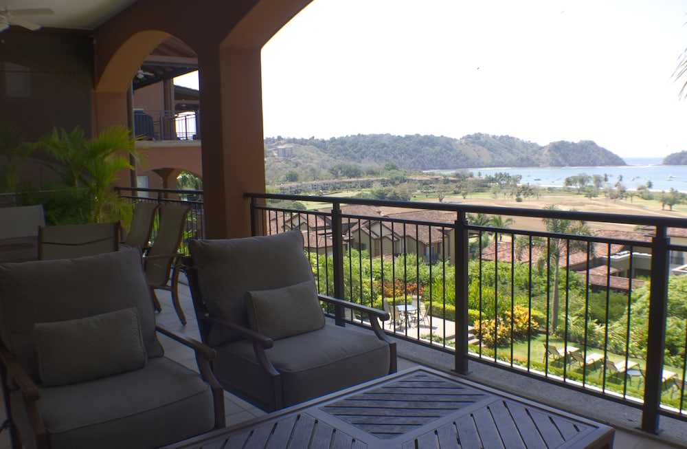 Panoramic Condo, 3 Bedrooms, Concierge Service, Ocean View photo 2