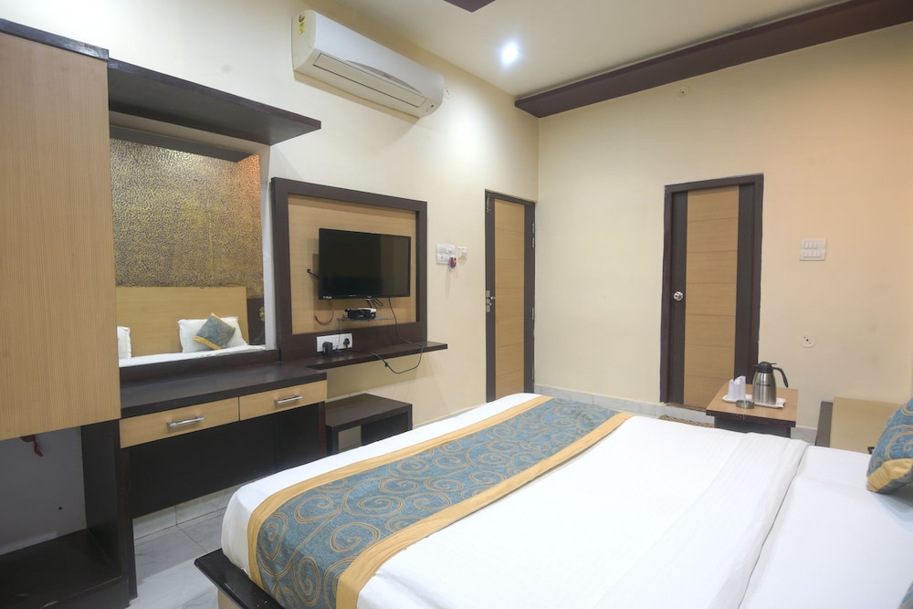 Executive Room - Photo 4