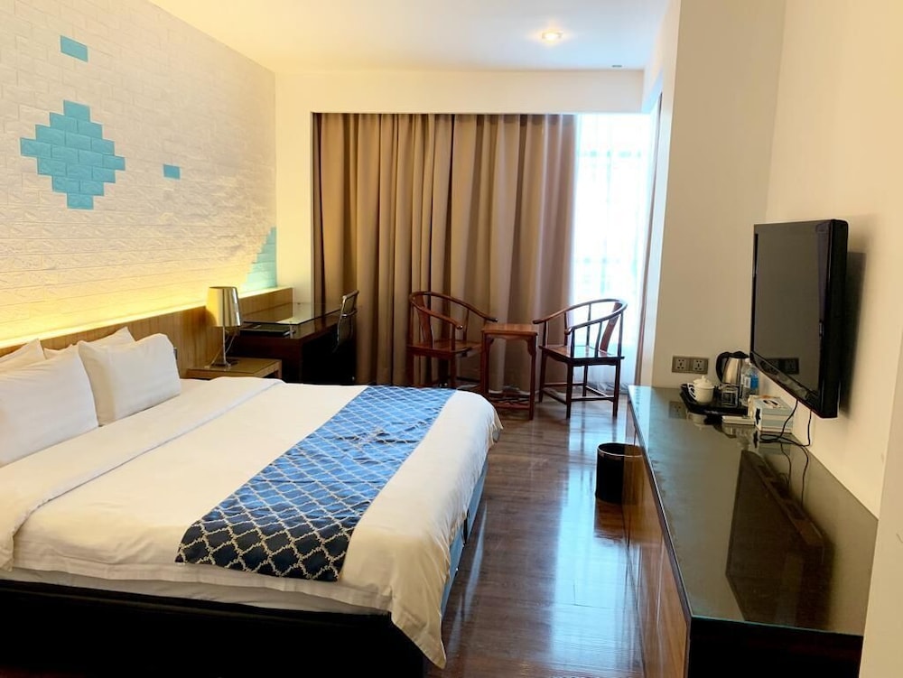 Executive Room photo 1