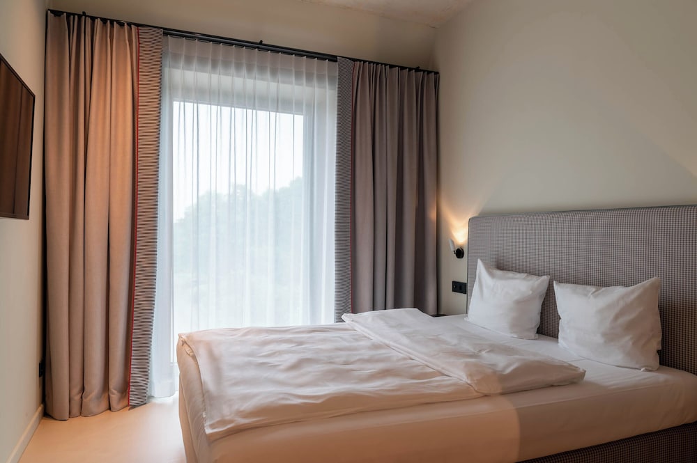 Classic Double Room - Photo 9