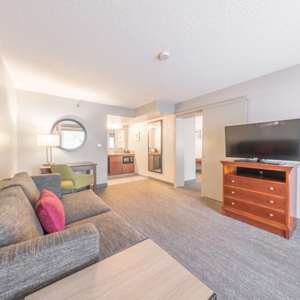 Suite, Non Smoking - Photo 3