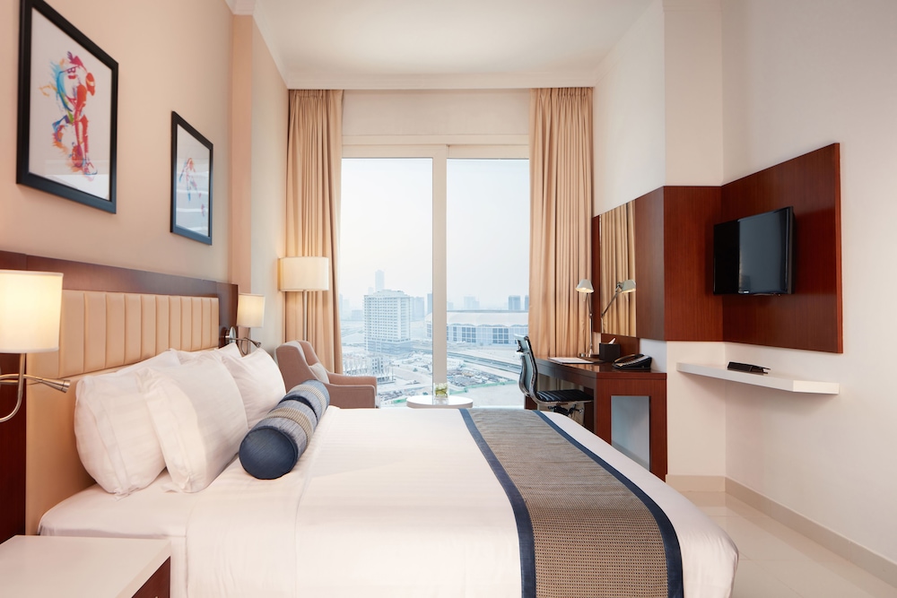 Suite, 1 Bedroom photo 2