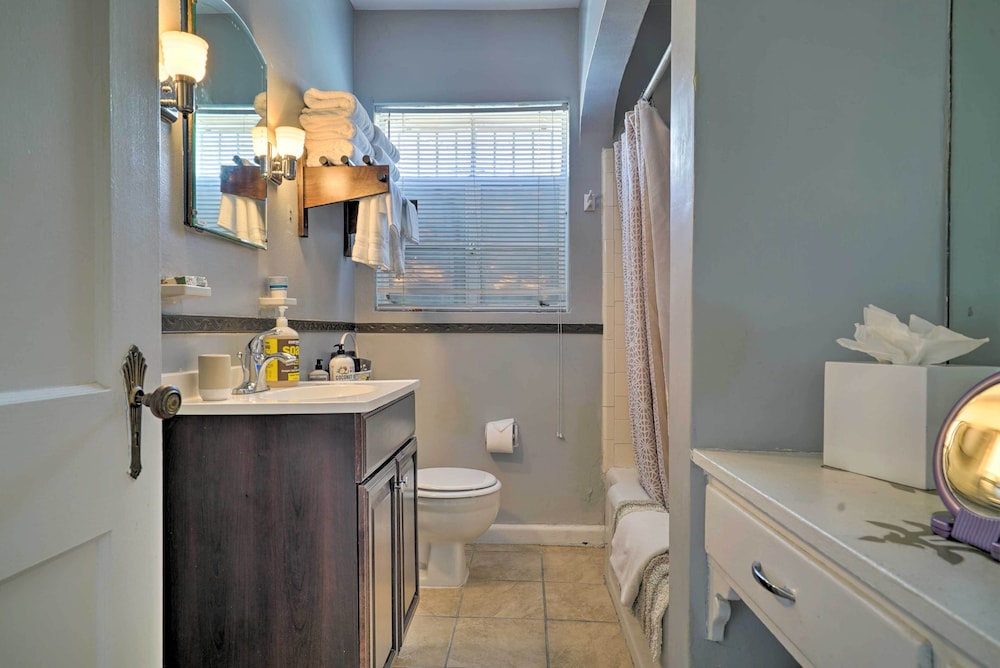 House (2 Bedrooms) photo 2