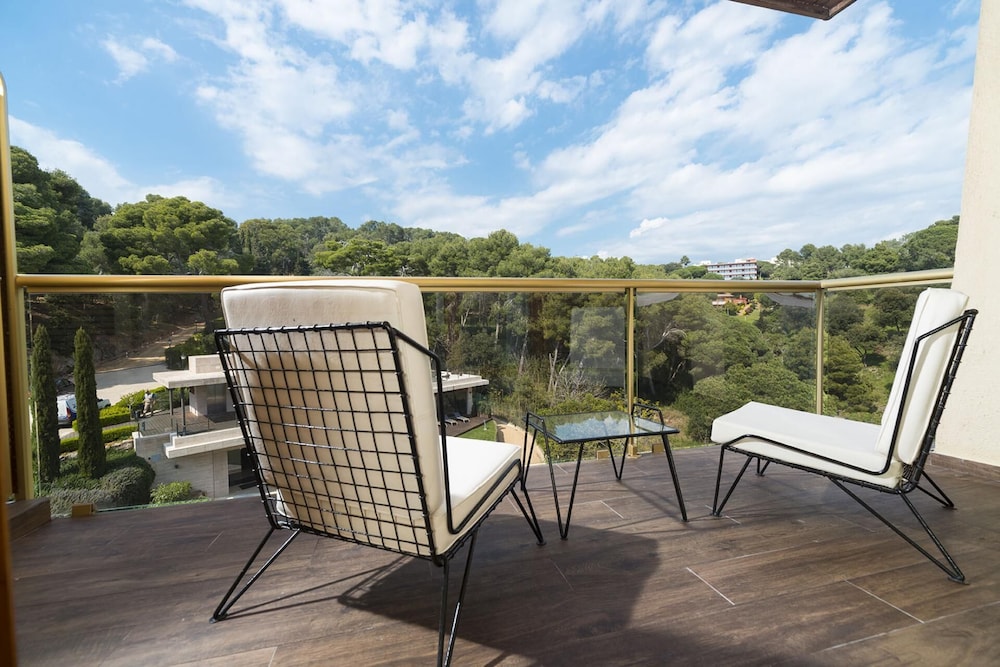 Exclusive Room, Terrace, Garden View - Photo 4