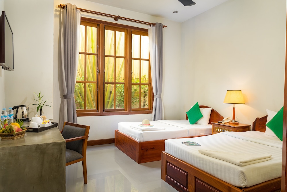 Cozy Twin Room - Free One Way pick up
