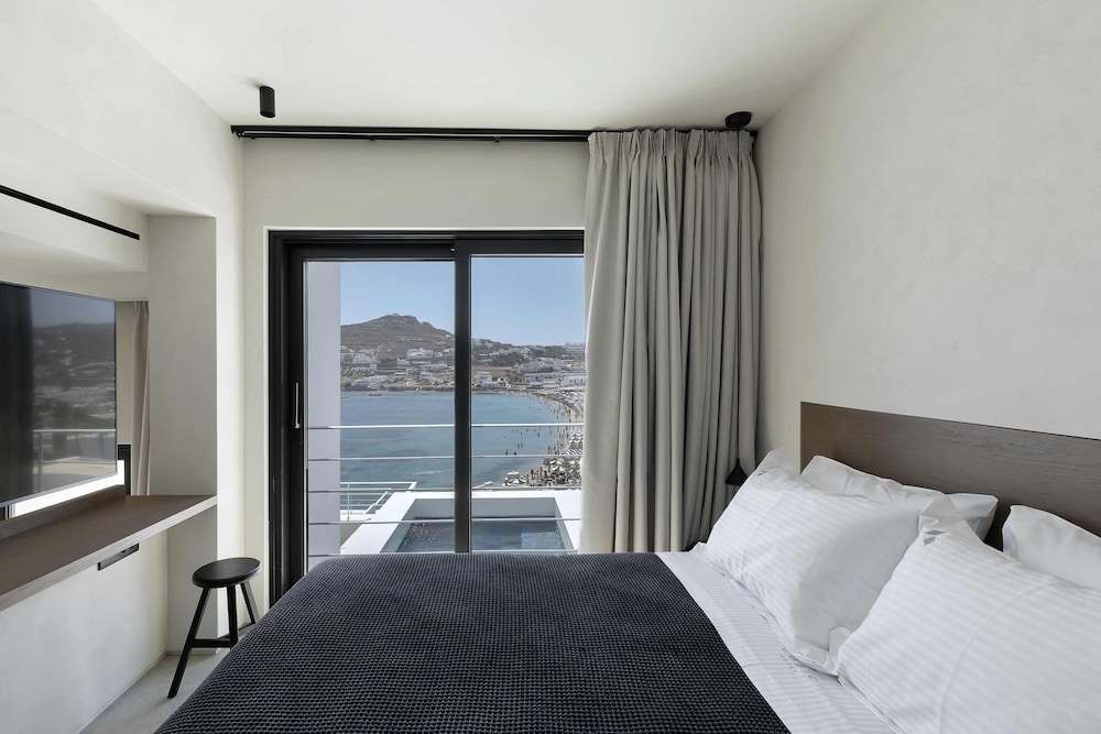 Cubic Suite with Panoramic Sea View & Mini Pool - Photo 5