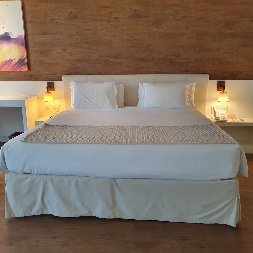 Adapted Luxury (PNE) King Bed