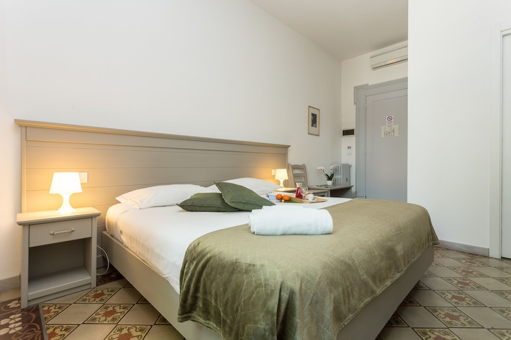 Superior Room - Photo 3